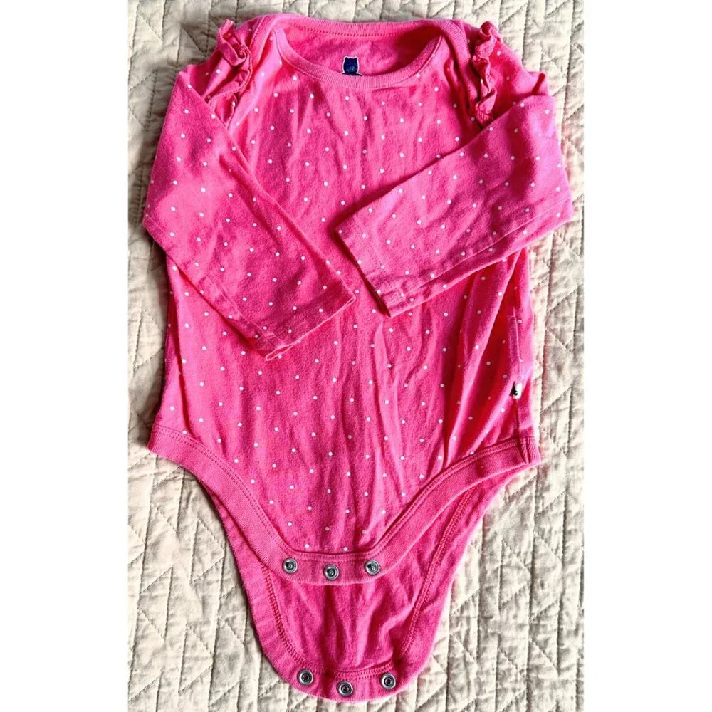 GAP BABY Long Sleeve Onesie 3 Bundle Size 6-18 Months EUC